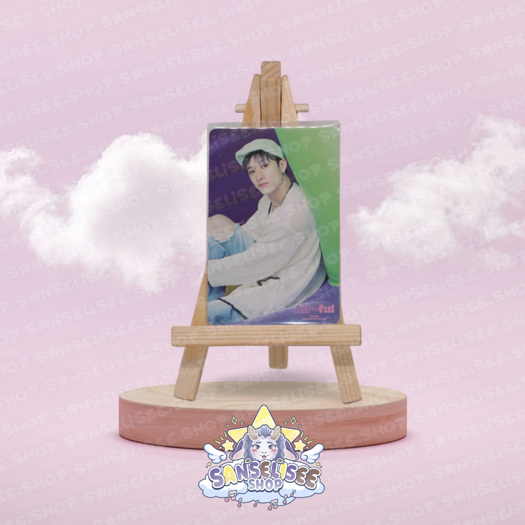 STRAY KIDS HOLOGRAPHIC 🌈 PHOTOCARDS  #34