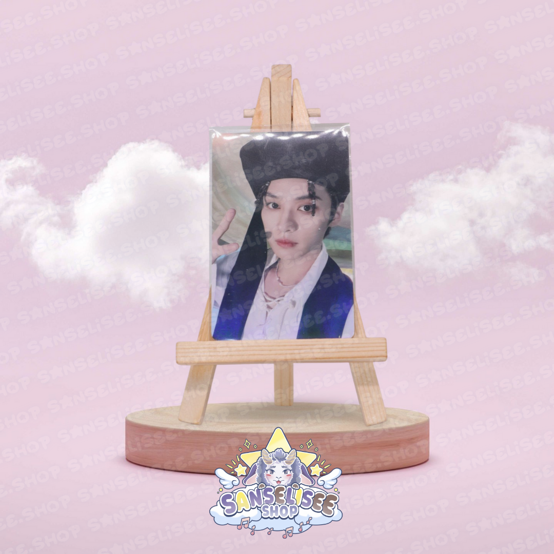 STRAY KIDS HOLOGRAPHIC 🌈 PHOTOCARDS  #18