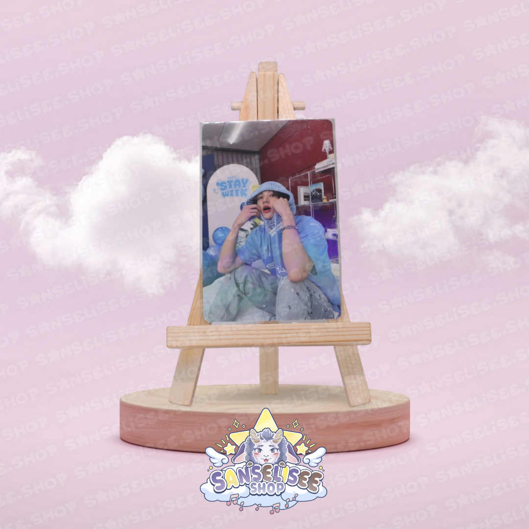 HYUNJIN HOLOGRAPHIC 🌈 PHOTOCARDS  #07