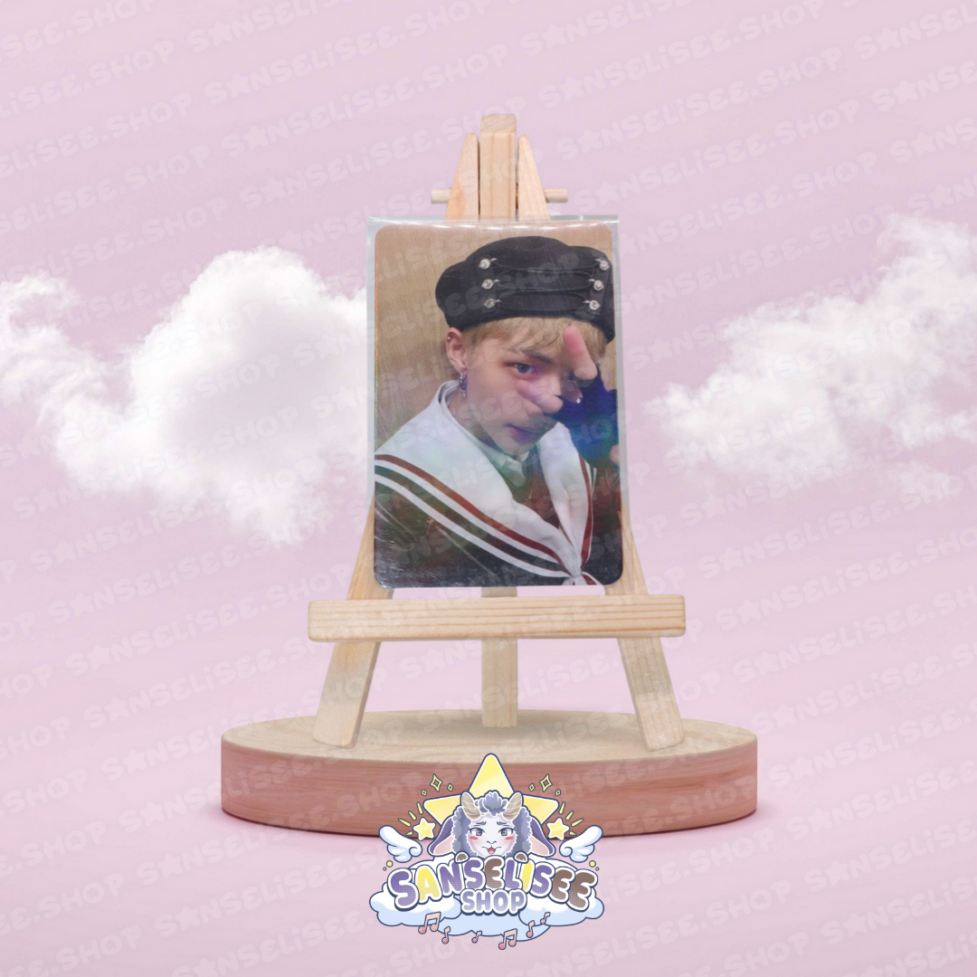 HYUNJIN HOLOGRAPHIC 🌈 PHOTOCARDS  #03