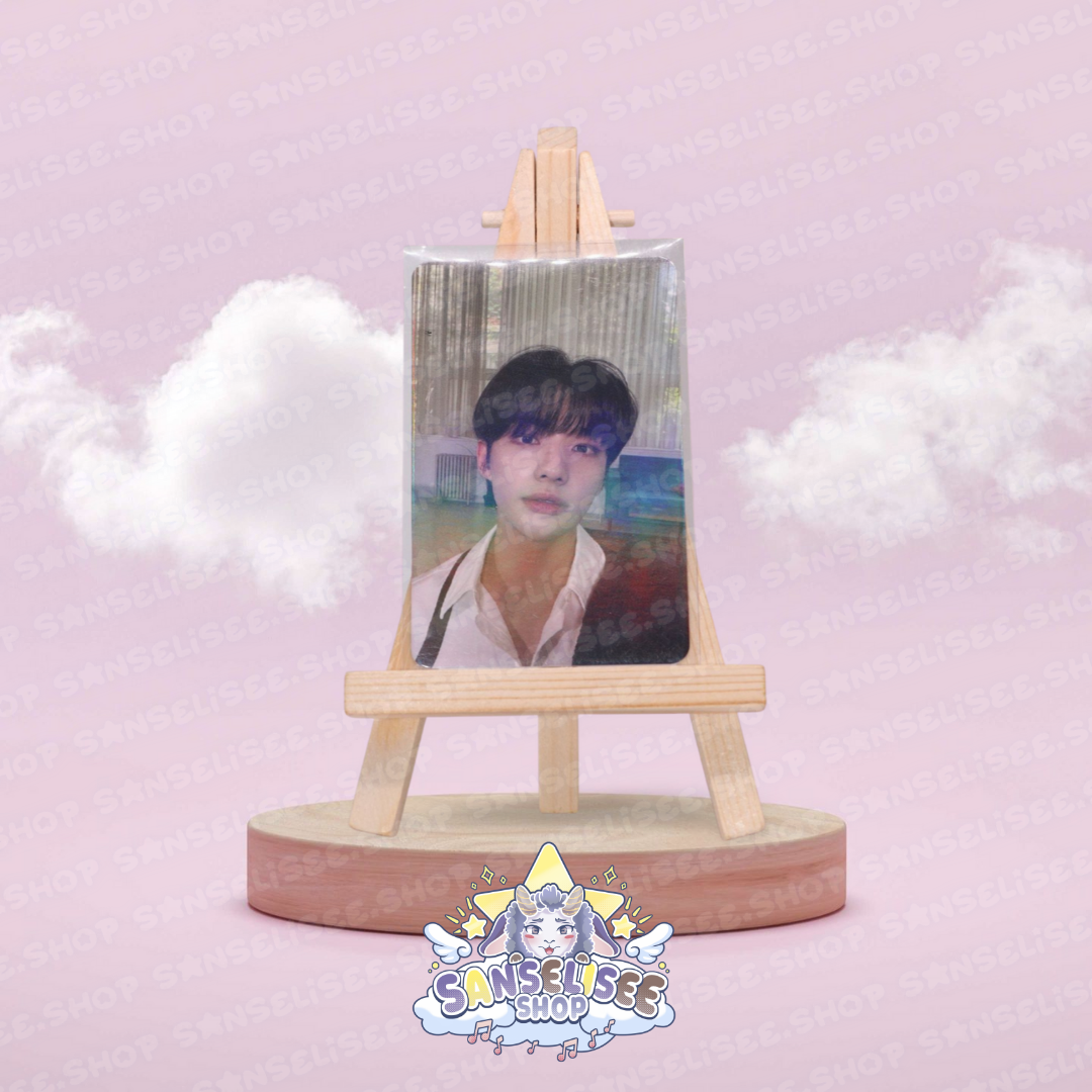 HYUNJIN HOLOGRAPHIC 🌈 PHOTOCARDS  #04