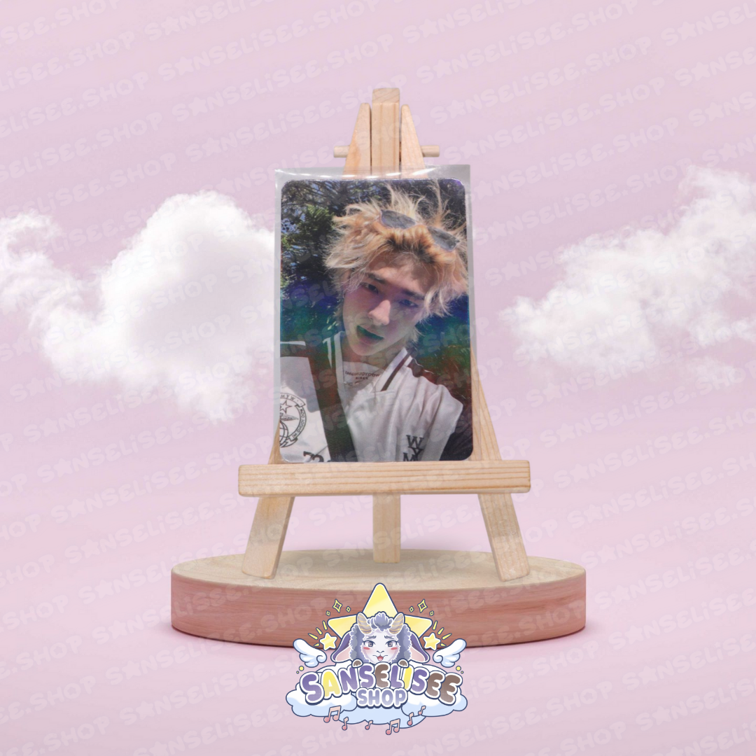 HYUNJIN HOLOGRAPHIC 🌈 PHOTOCARDS  #05