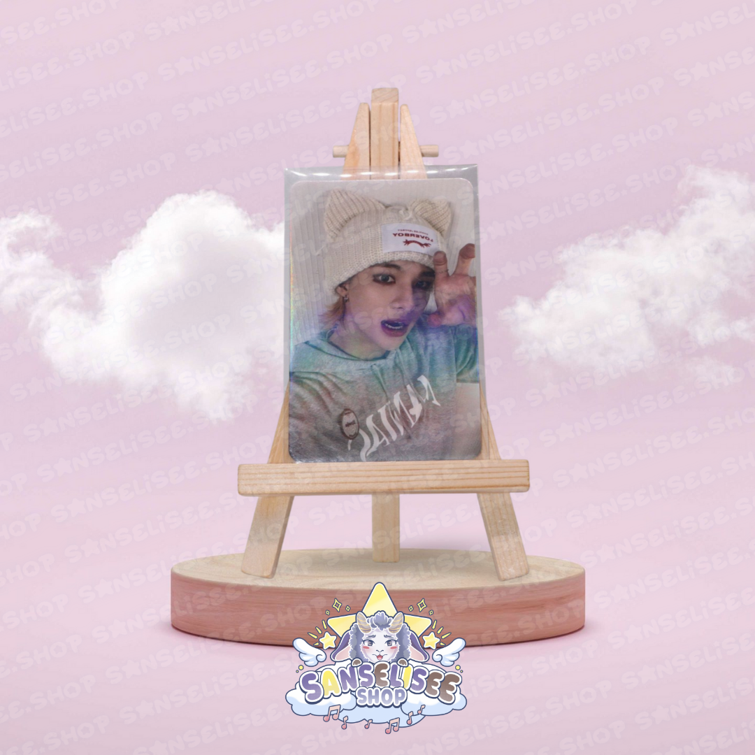 HYUNJIN HOLOGRAPHIC 🌈 PHOTOCARDS  #02