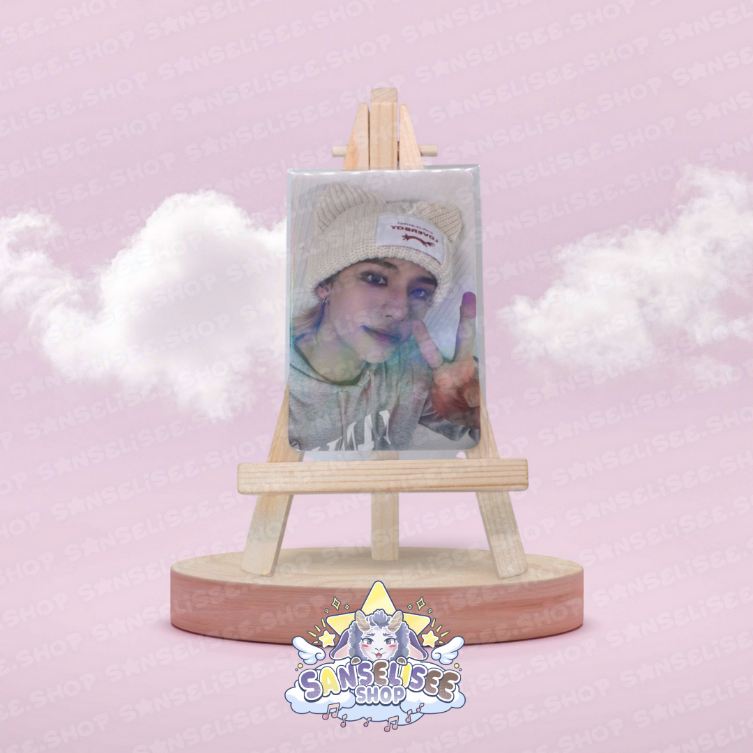 HYUNJIN HOLOGRAPHIC 🌈 PHOTOCARDS  #02