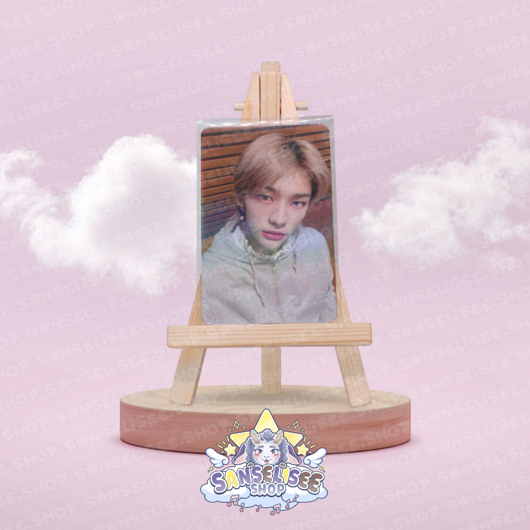 HYUNJIN HOLOGRAPHIC 🌈 PHOTOCARDS  #02