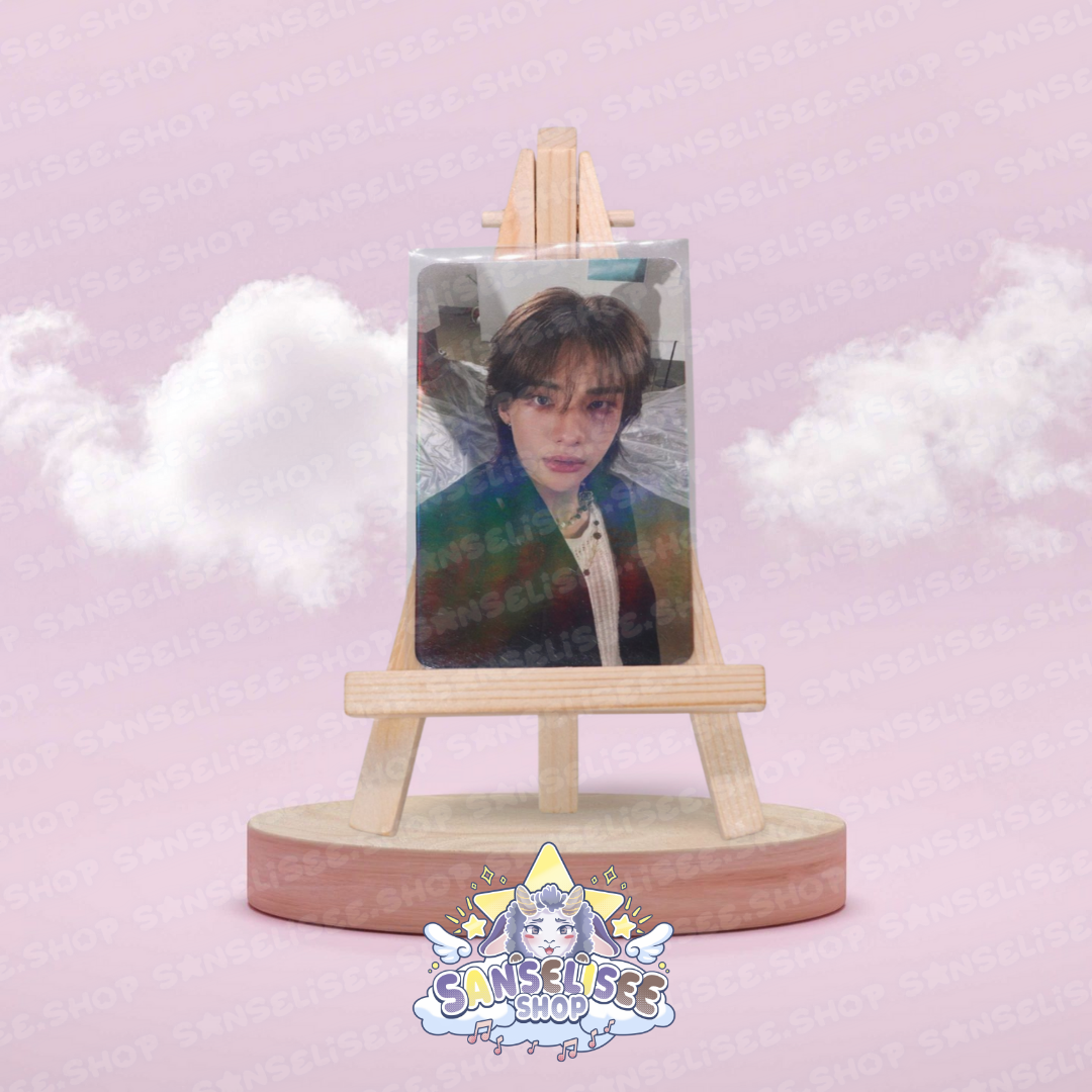 HYUNJIN HOLOGRAPHIC 🌈 PHOTOCARDS  #04