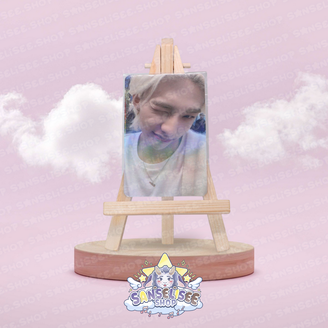 HYUNJIN HOLOGRAPHIC 🌈 PHOTOCARDS  #09