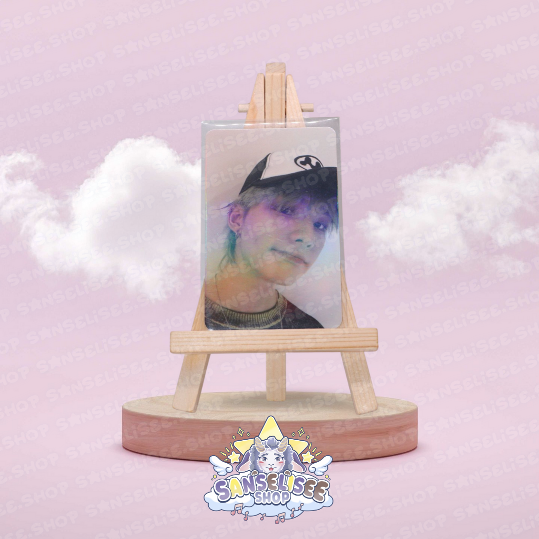 HYUNJIN HOLOGRAPHIC 🌈 PHOTOCARDS  #08