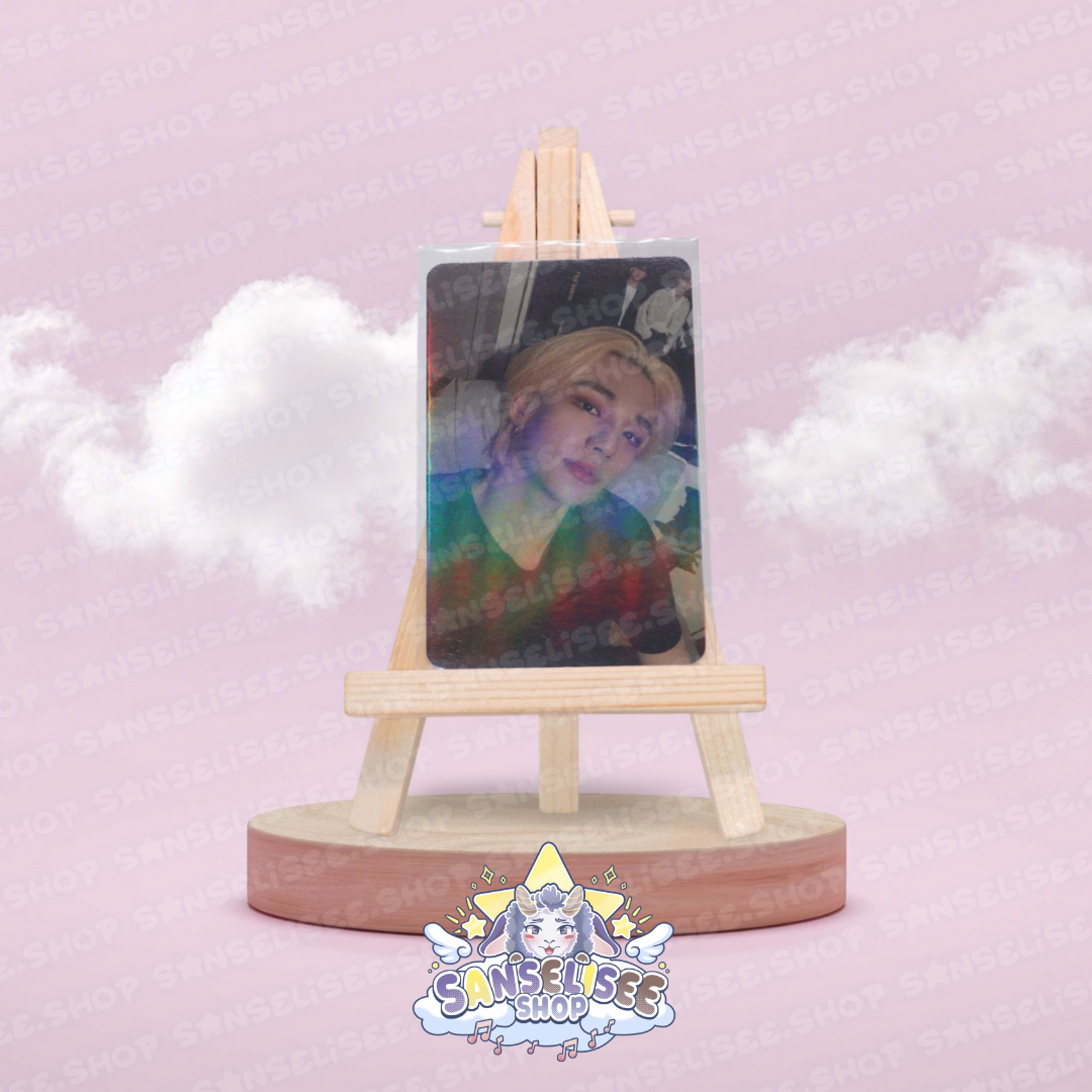 HYUNJIN HOLOGRAPHIC 🌈 PHOTOCARDS  #08