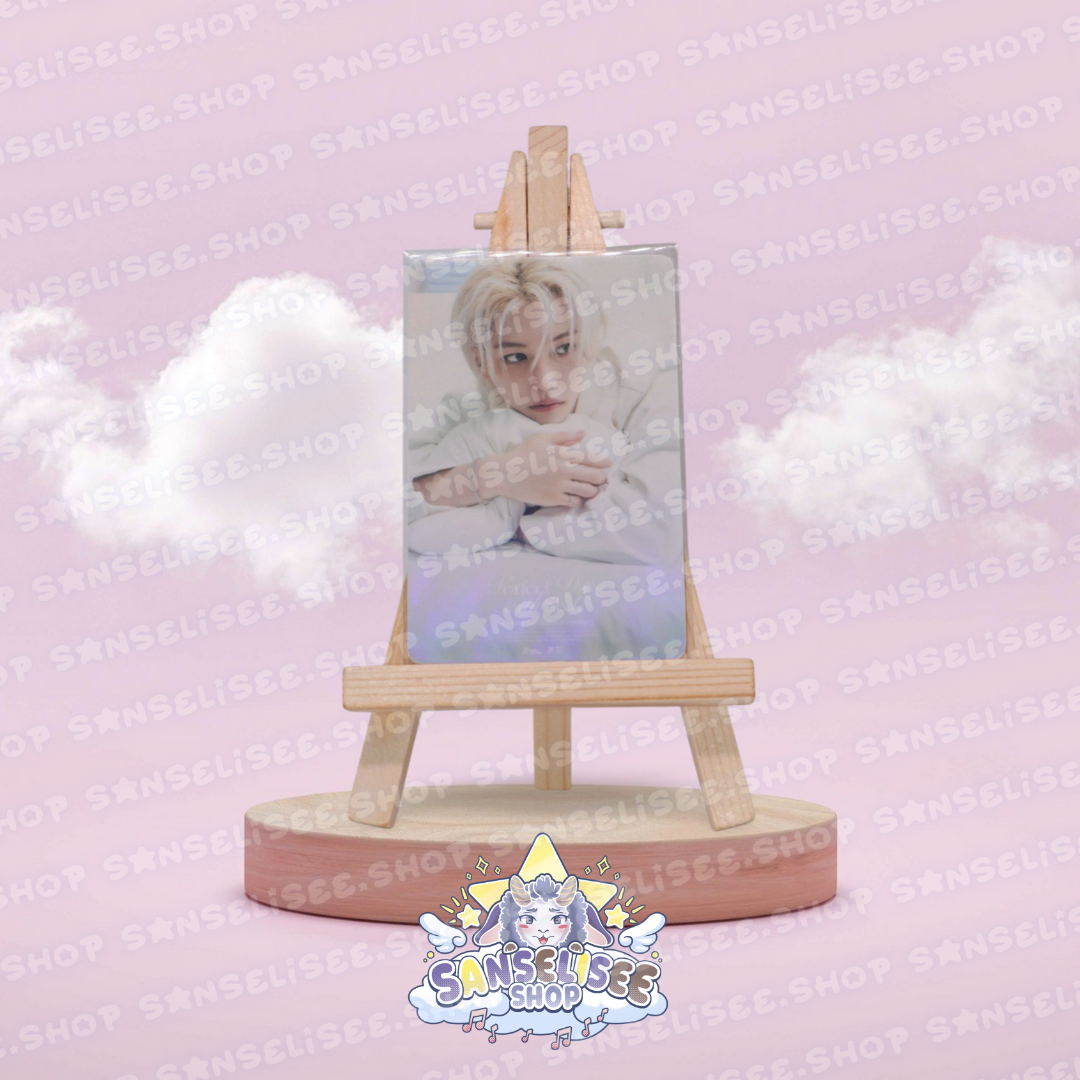 STRAY KIDS HOLOGRAPHIC 🌈 PHOTOCARDS  #20