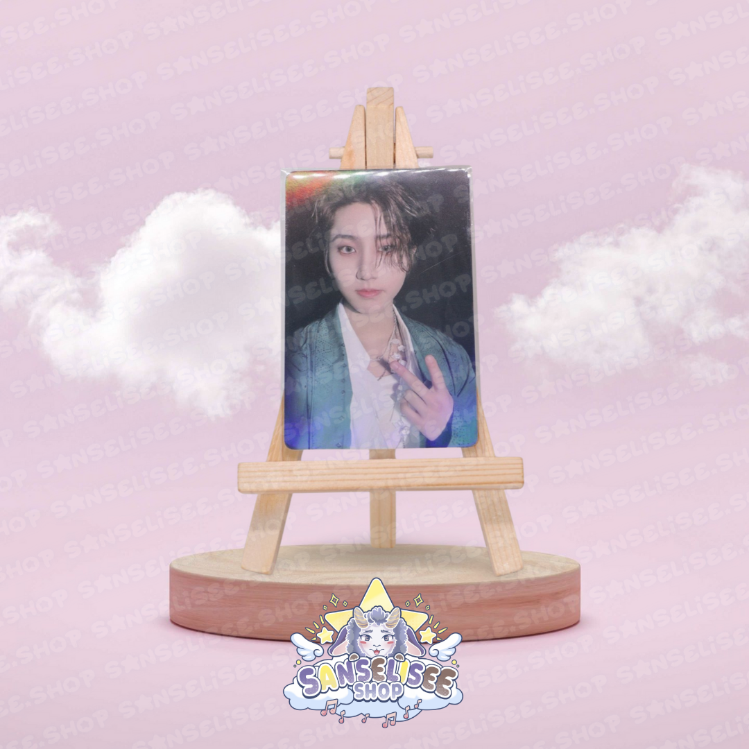 STRAY KIDS HOLOGRAPHIC 🌈 PHOTOCARDS  #18