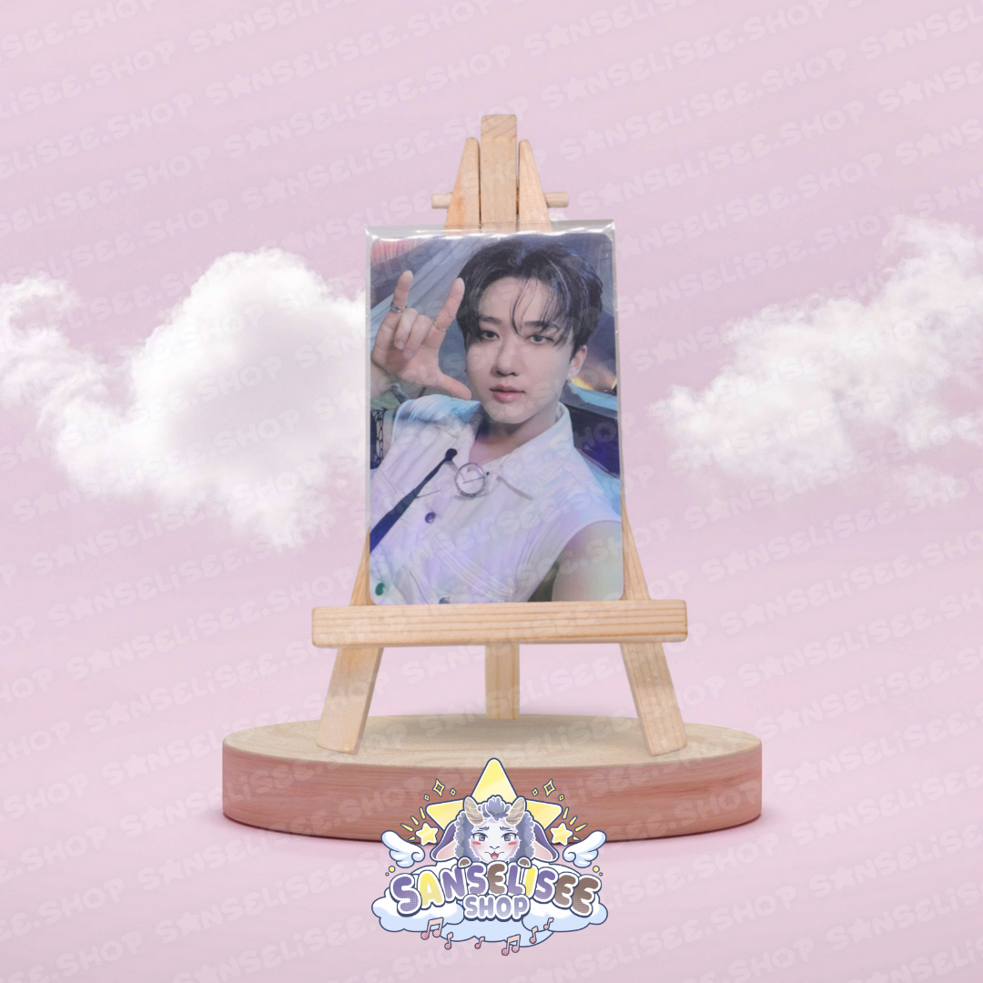 STRAY KIDS HOLOGRAPHIC 🌈 PHOTOCARDS  #18