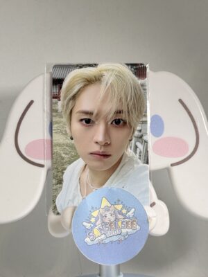 Lee Know - Lucky - 0443